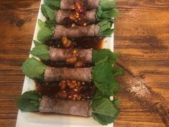 薄荷牛肉卷-滇越乘象云南餐厅(豆各庄店)