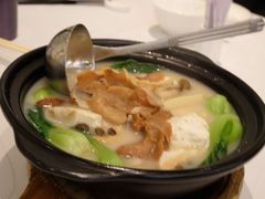 菌类青菜豆腐煲-翠园(铜锣湾广场店)