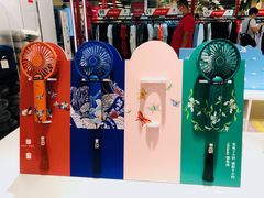 -名创优品(海珠乐峰广场店)