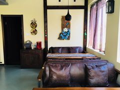 -小草屋轰趴馆别墅派对新场团建家庭聚会
