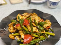 酱爆牛心顶-天宝食坊·啫啫煲大排档(西华路店)