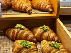 开心果牛角-红星前进面包牛奶公司(君太店)