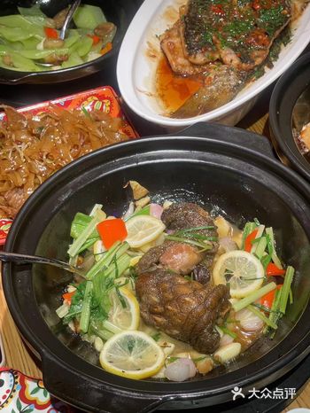 在莘庄也有正宗好吃的粤菜了，乳鸽味道赞