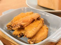 -蜜桃餐厅·伴山(绿宝广场店)