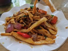 花腩炒鲜竹笋-竹语饭香·原生态农庄·烧鸡·竹筒饭·河鲜(森林海白水寨店)