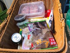 -锅圈食汇火锅烧烤食材超市(聚贤路店)
