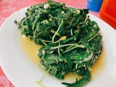 普宁豆酱炒通菜-正宗波记潮州砂锅粥(新洲一街店)