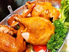 风味烤全鸡-卢家妈妈·西餐厨房(卜蜂中心店)