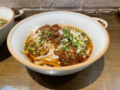 酱汁牛肉粉-津市刘聋子粉馆岳阳总店