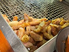 -肉甲韩国木炭烤肉(新壹街1店)