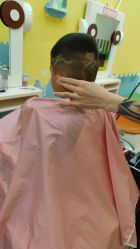 -爆米花儿童美发乐园