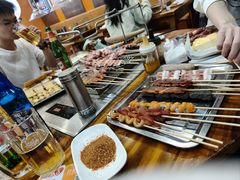 -哈尔滨小酒馆·鲜肉现穿自助烧烤(康新花园店)