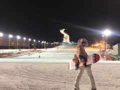 -丝绸之路山地度假区滑雪场