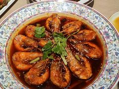 香辣盆盆虾-日进一片海.生腌海鲜火锅.宵夜烧烤(三里屯总店)