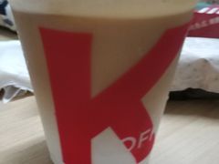 榛果风味冰拿铁中-肯德基(东安路站店)