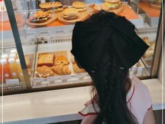 面包甜点陈列柜-Tims天好咖啡(河西万象城店)