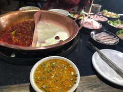 -重庆袁老四火锅(兖州九州新天地店)