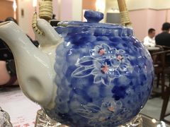 餐具摆设-喜喜酒家·纯手工点心·粤菜