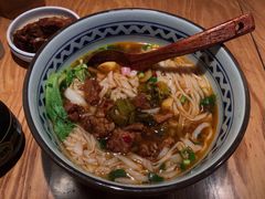 酸菜牛腩粉-三两粉(深圳龙华上塘店)