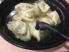 菜肉大馄饨-章氏(广粤路店)