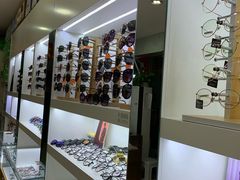 -广州宝岛眼镜武汉和光眼镜市场西区店