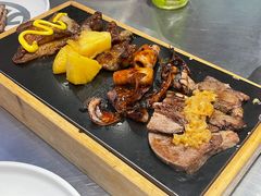 -猛古里烤肉自助(荟聚中心店)