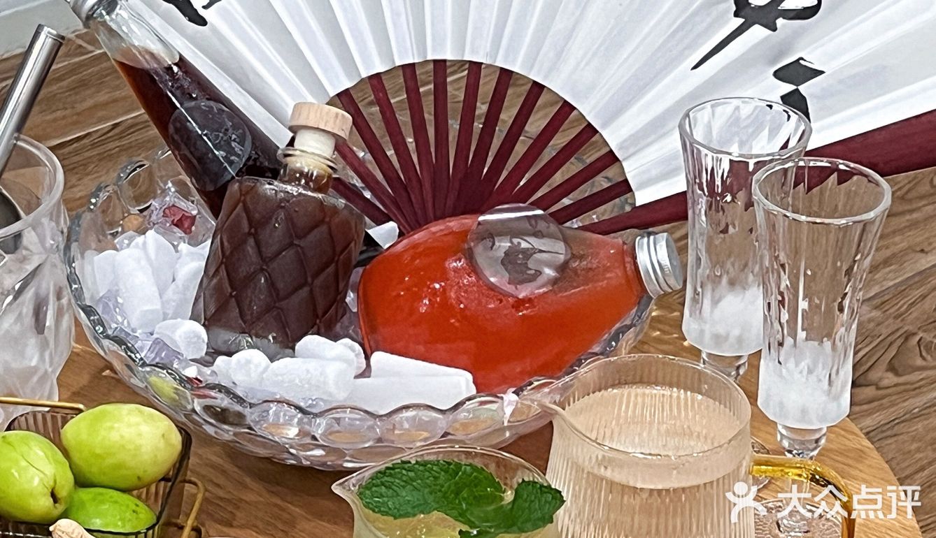 非常适合带着孩子来这，可以在这里尽情玩耍