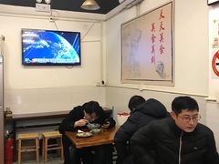 大堂-九斤黄三黄鸡专卖店