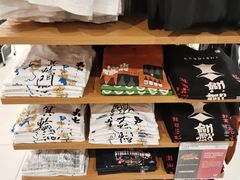 -优衣库(上海虹口龙之梦店)