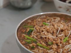 -正宗杨记普洱酸醋米线(总店)