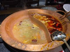 -山城鼎重庆老火锅(西安钟楼店)