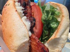 招牌秘制鸡腿堡-必胜客(新辰里酒仙桥店)