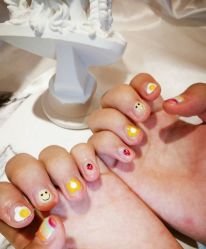 -米小兔美甲美睫