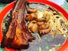 -小龙大肉面馆