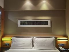-珠海拱北口岸希尔顿欢朋酒店