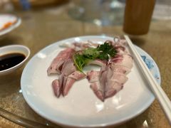 白灼鱿鱼-壹只卤鹅 · 潮汕菜(京基百纳店)