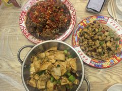 -江城燕子大排档(江汉路步行街店)