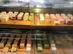 -阪尚皇·原切牛排·烤肉火锅自助(北京路店)