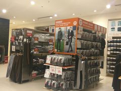 -优衣库(红谷滩万达店)