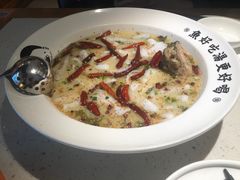 -江渔儿酸菜鱼·拔草餐厅(虎门君乐汇店)