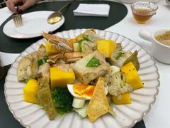 鱼虾好芒沙拉-露露家咖啡店