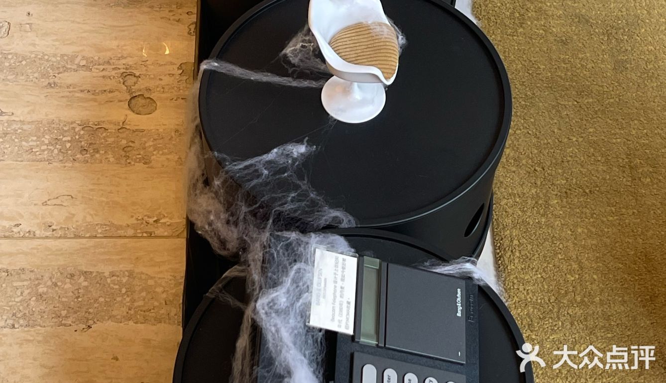 黑白简约风社区咖啡⬛️⬜️万圣节皮肤[鬼脸]已上线