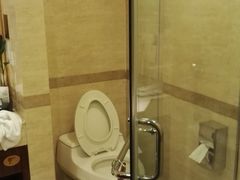-南京金鹰皇冠假日酒店
