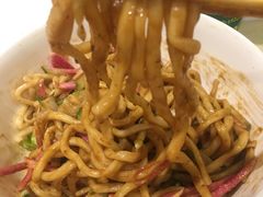 -黑八私房老北京炸酱面