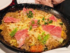西班牙火腿鸡肉奶油芝士焗饭-C&R西班牙餐厅