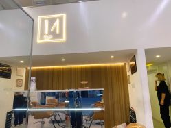 -I+造型烫发染发