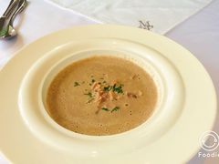 蘑菇汤-蝶舍·MAISON PAPILLON