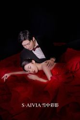 -雪中彩影婚纱摄影·微光艺术中心