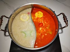 -椰子湾·海南火锅·糟粕醋·椰子鸡(正大广场店)