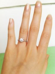 D色-威德钻石-克拉钻大本营(南京东路店)